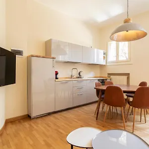 Residenza Cornaggia Apartamento