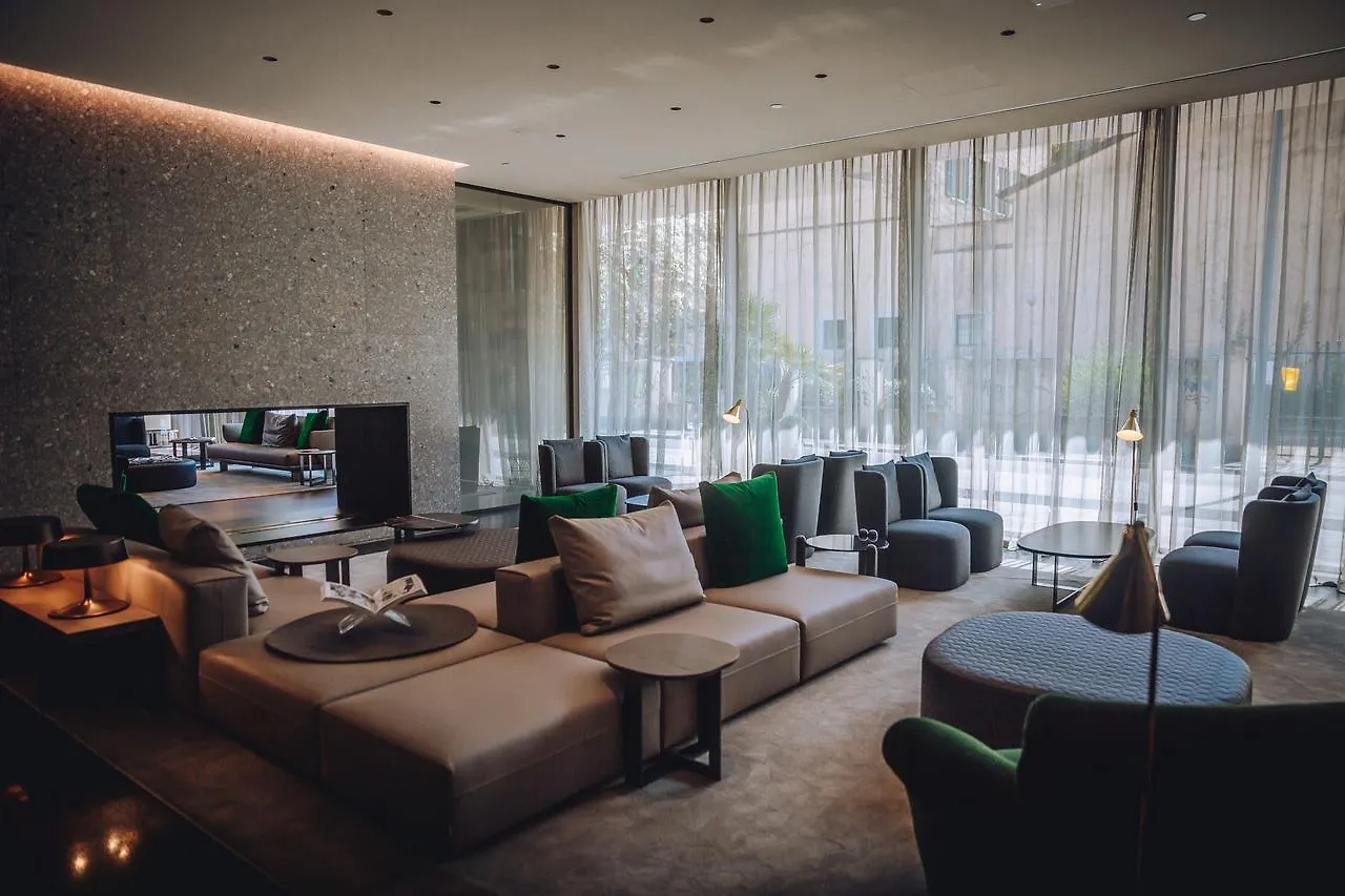 Hotel Viu Milan, A Member Of Design Hotels 5*, Milan
